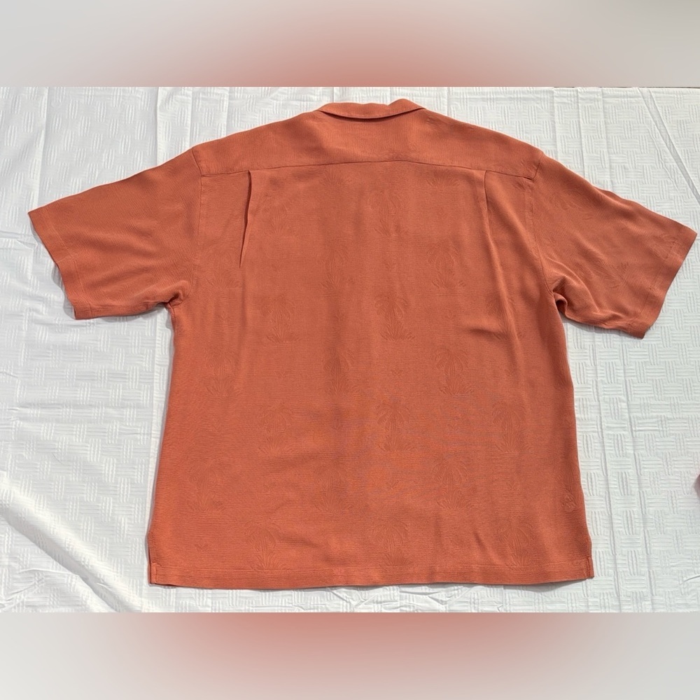 Tommy Bahama Coral Button-Up Short Sleeve Shirt Men’s 100% Silk Palm Trees Large - Picture 2 of 13